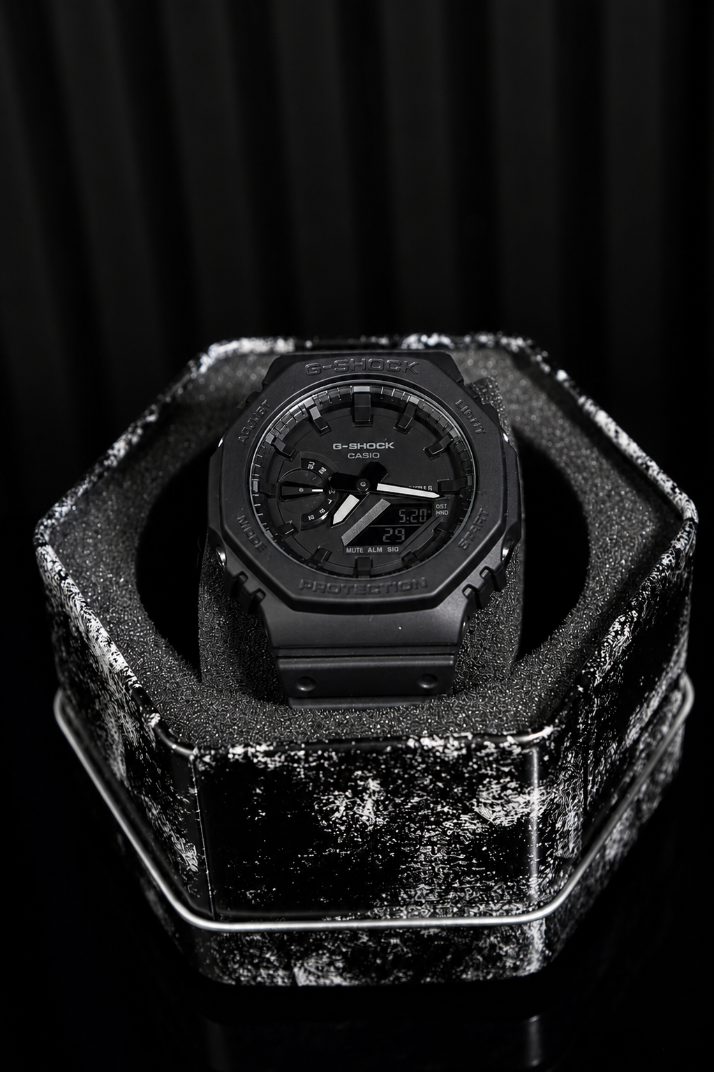 Reloj G-Shock GA-2100-1A1