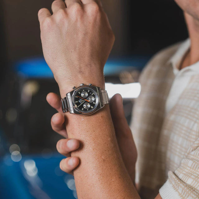 Casio Edifice Premium | Cristal Zafiro & Esfera Negra | EFB-730D