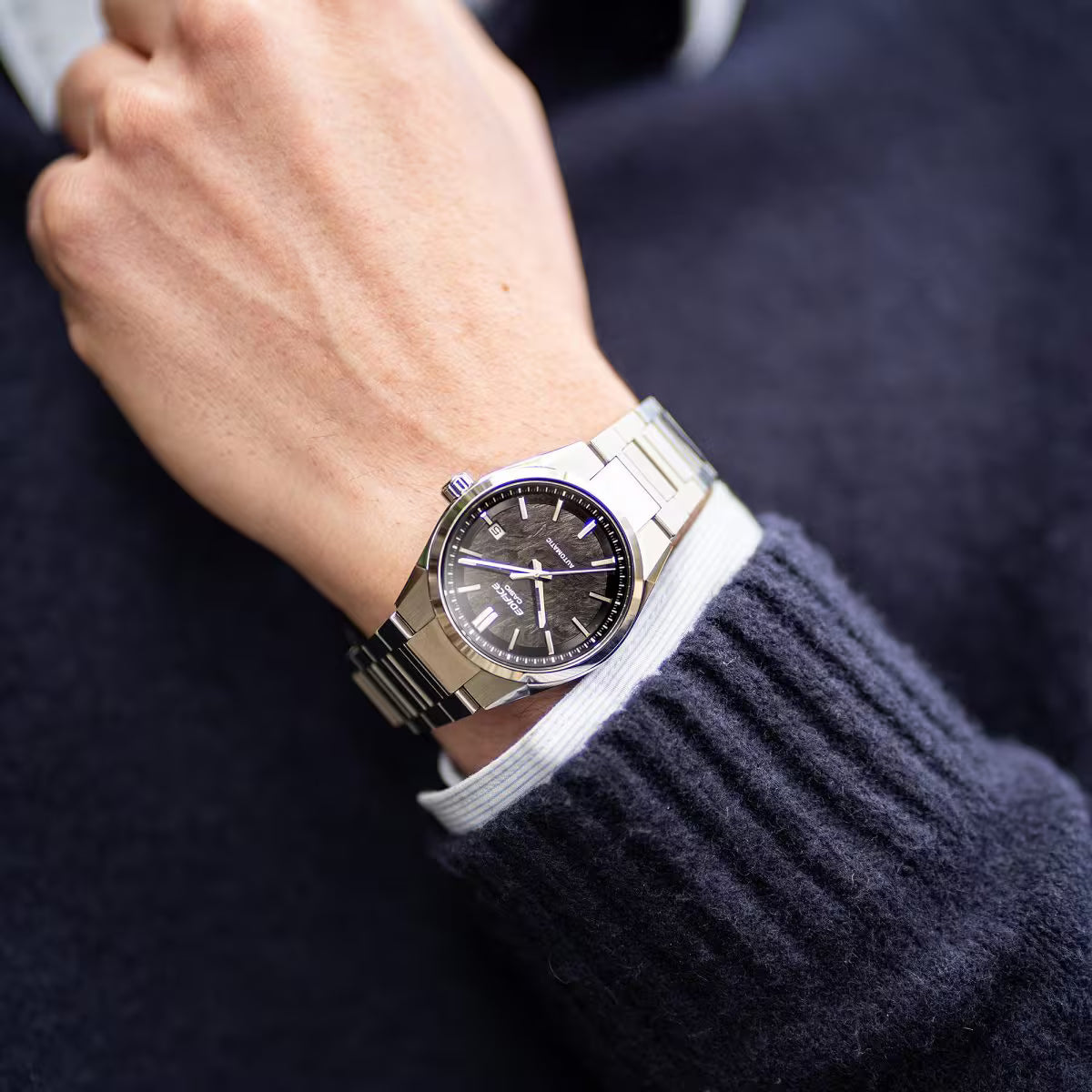 Reloj Casio Edifice EFK-110D-1A — Automático Zafiro 38mm Negro