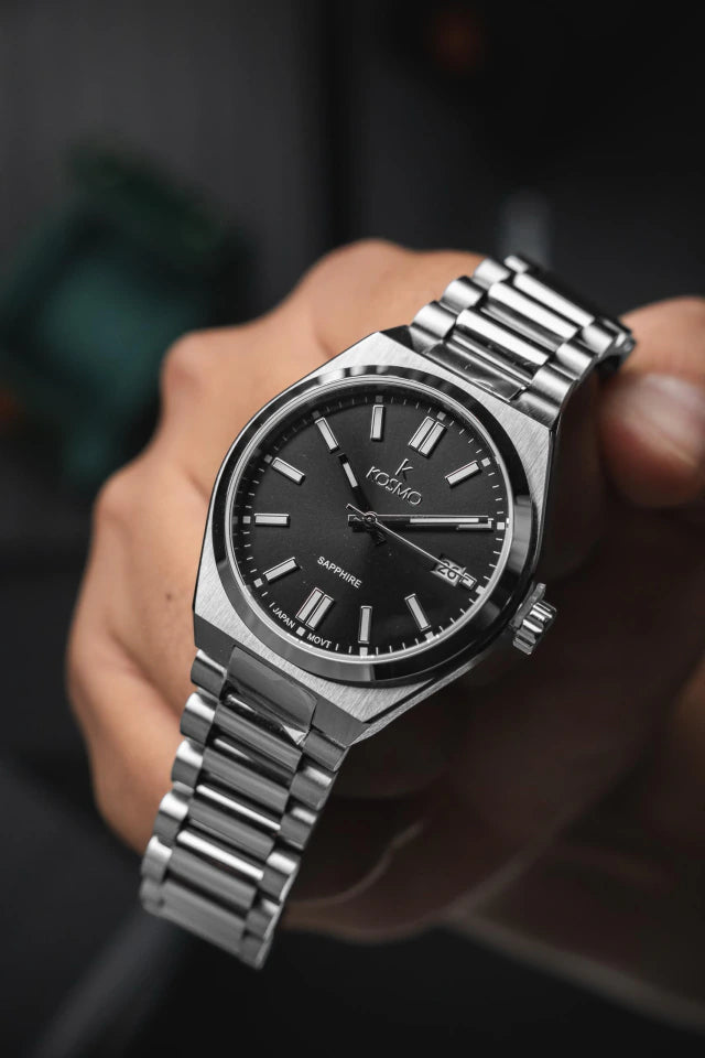 Reloj Kosmo 645-7-2009 Colección Zafiro Plateado Esfera Negra