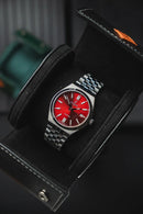 Reloj Kosmo 645-7-2010 Colección Zafiro Plateado Esfera Roja