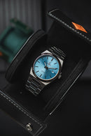 Reloj Kosmo 610-7-2-005 Colección Zafiro Plateado Esfera Azul Hielo